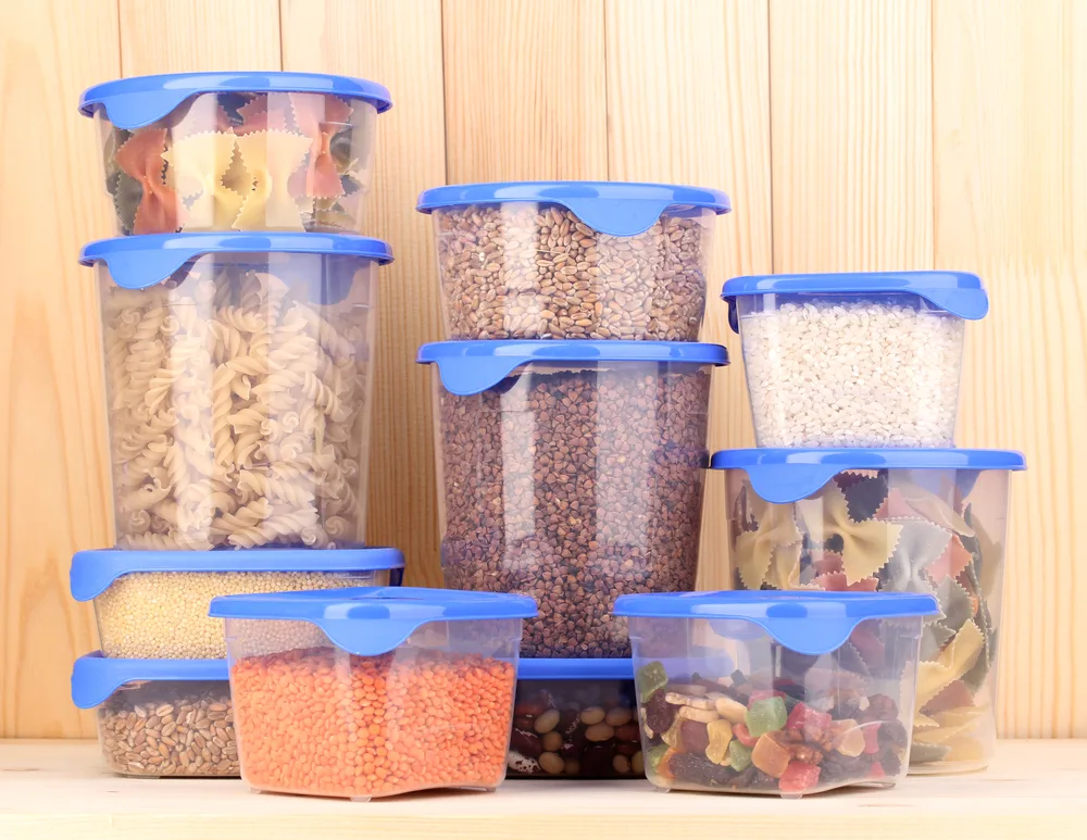 13 Plastic-Free Food Storage Containers For The Freshest (& Healthiest) Food